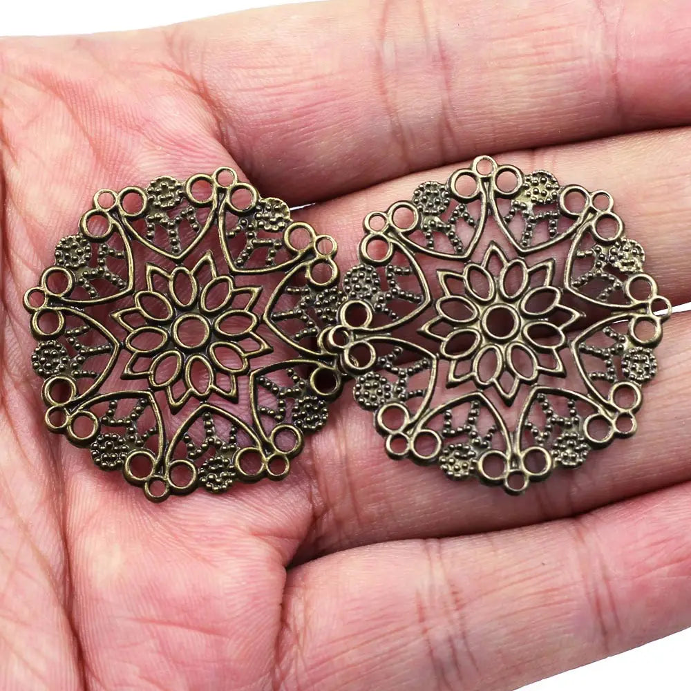 10Pcs Connectors Pendants Butterfly Filigree Flower Wraps Metal Crafts For Embellishments Scrapbooking Jewelry DIY Accessories