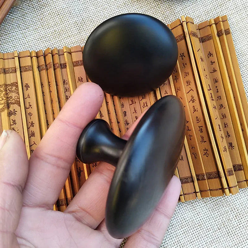 Smooth Mushroom Shape Face Massage Stone Lava Basalt Hot Stone for Spa Massage Therapy  Body facial Massage Stone Main image