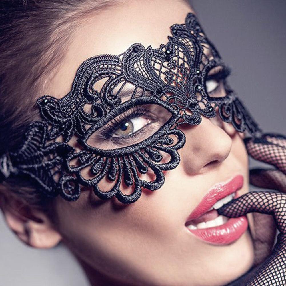 Women Carnival Mask Hollow Lace Masquerade Face Mask Princess Prom Party Props Black Eye Mask Halloween Costume for Women