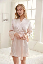 Lace Bride Robe Wedding Party Solid Color Bridal Satin Bride and Bridesmaid Robes