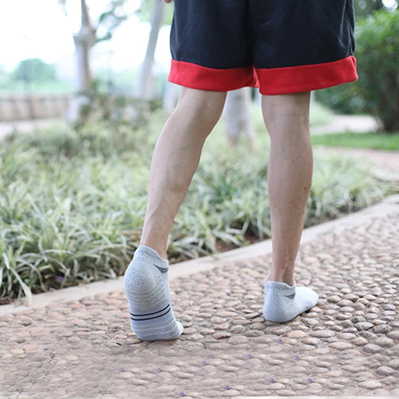 1 PAIRS Towel Bottom Hiking Socks Men Women Cotton Sock Short Running Sport Socks Breathable Deodorous Socks Plus Size EUR 35-50