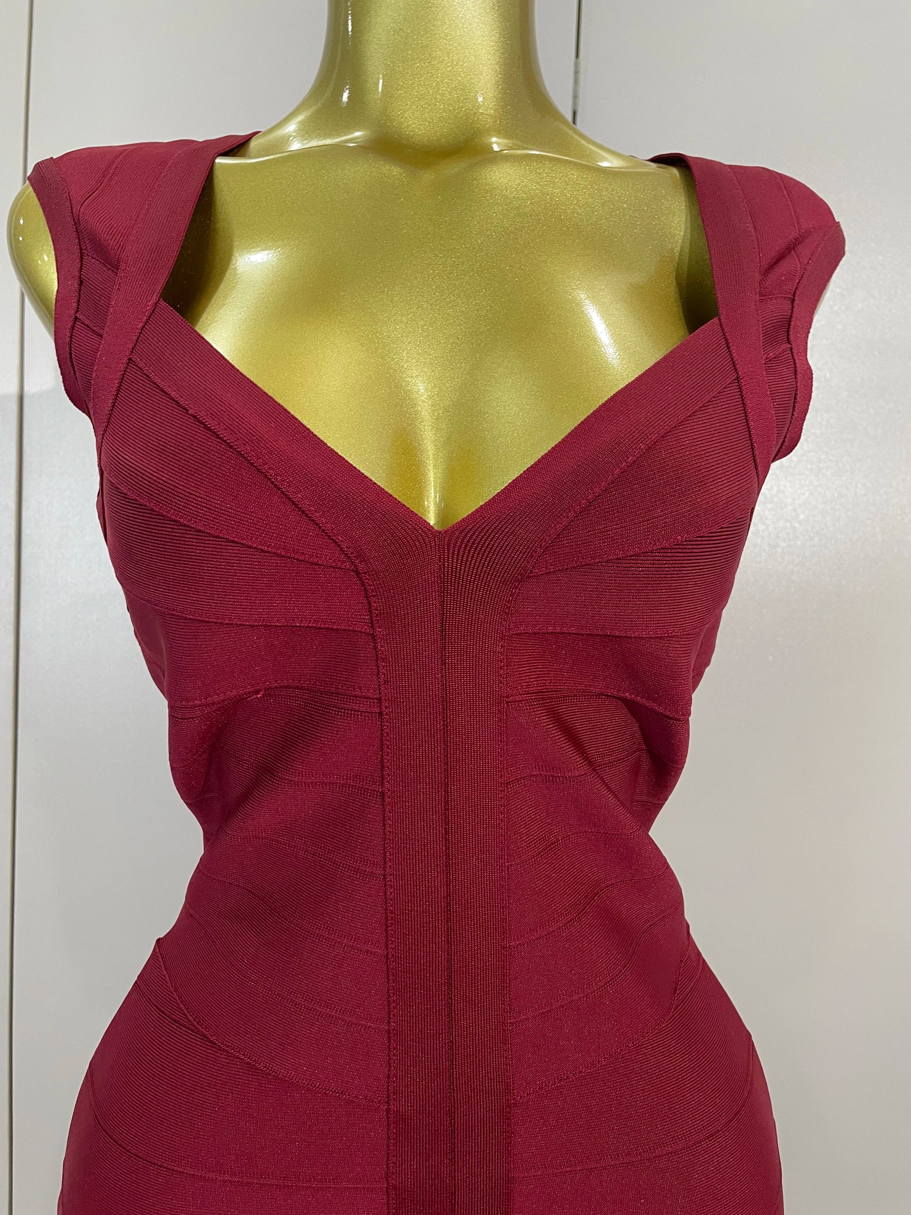 Sexy Sleeveless Deep V-neck Bodycon Mini Bandage Dress Women Elegant Solid-color Evening Birthday Party Club Gown Stage Outfit Main image