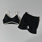 2PCS Yoga Suit Seamless with Chest Pad Tight Sports Bras and High Waist Shorts Outside Wear Running Exercise Fitness Yoga Set