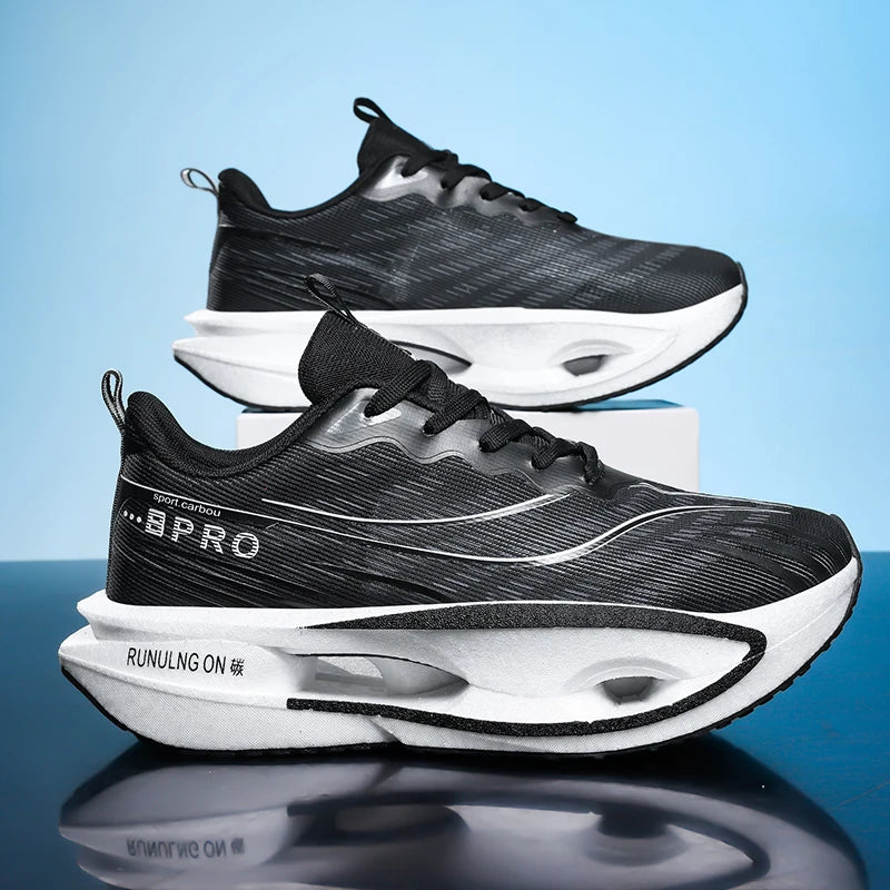 Men's Casual, Comfortable and Fashionable Road Running Shoes, Stable Inversion, Sports and Outdoor, Lace-Up Design, Low-Top Style, Fabric Upper and Comfortable Insoles, Non-Slip Wear-Resistant Soles, Geometric Patterns, Suita Main image
