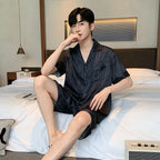New men's summer summer thin ice silk short-sleeved shorts pajamas teenagers can wear a home service suit