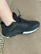 HIKEUP Outdoor Men's Sneakers Women Breathable Trail Running Shoes Hiking Shoes Trail Male Comfort Trekking Running Sneakers