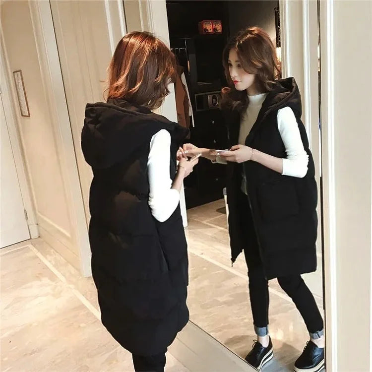 2026 New Winter Sleeveless Tank Top Women Down Jacket Puffer Parkas Hooded Padded Vests Loose Fit Female Fashion Casual Outwear