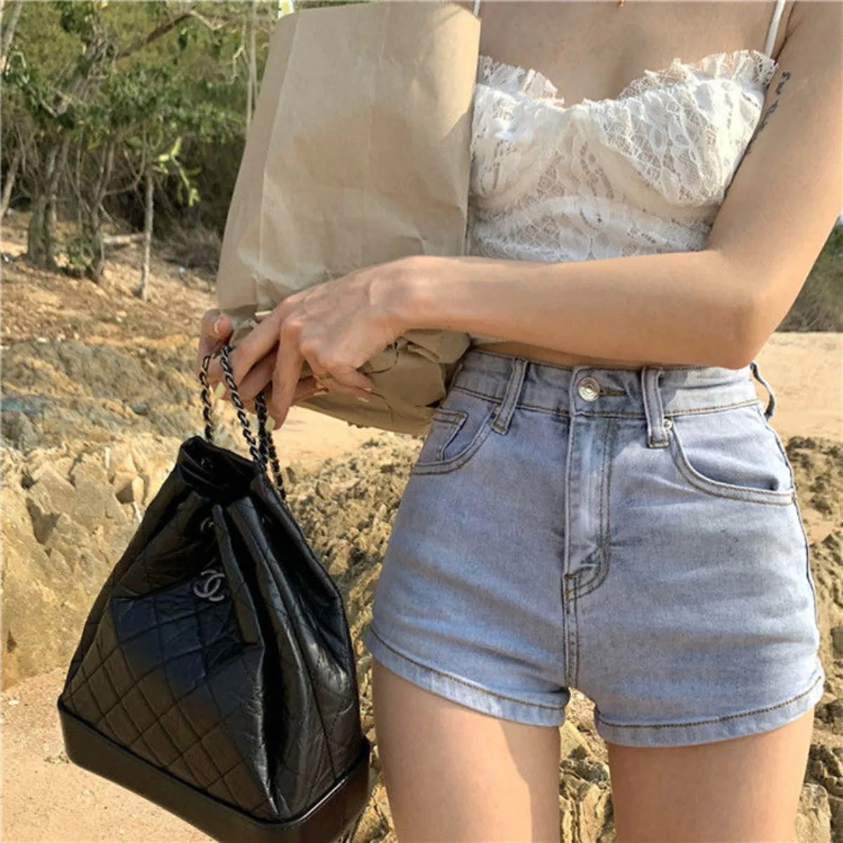 Women's Denim Shorts Casual High-Waisted Shorts Retro-Washed Button-Fly Sexy Hot Pants Tight-fitting Summer Shorts Secondary image
