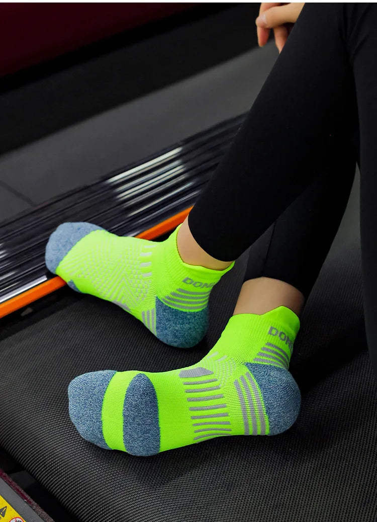 3 Pairs Marathon Socks Men Women Professional Sport Ankle Running Socks Thickened Cushioned Tube Low Cut Fitness Short Sock Mesh